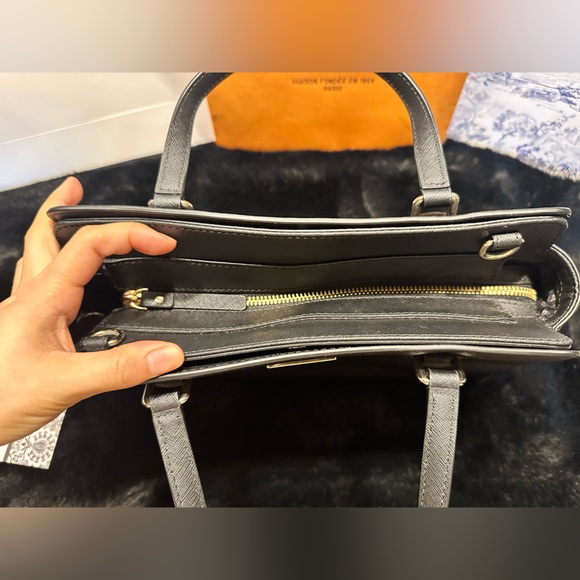 ❌❌SOLD❌❌🎀Kate Spade tote🎀 - Picture 11 of 14